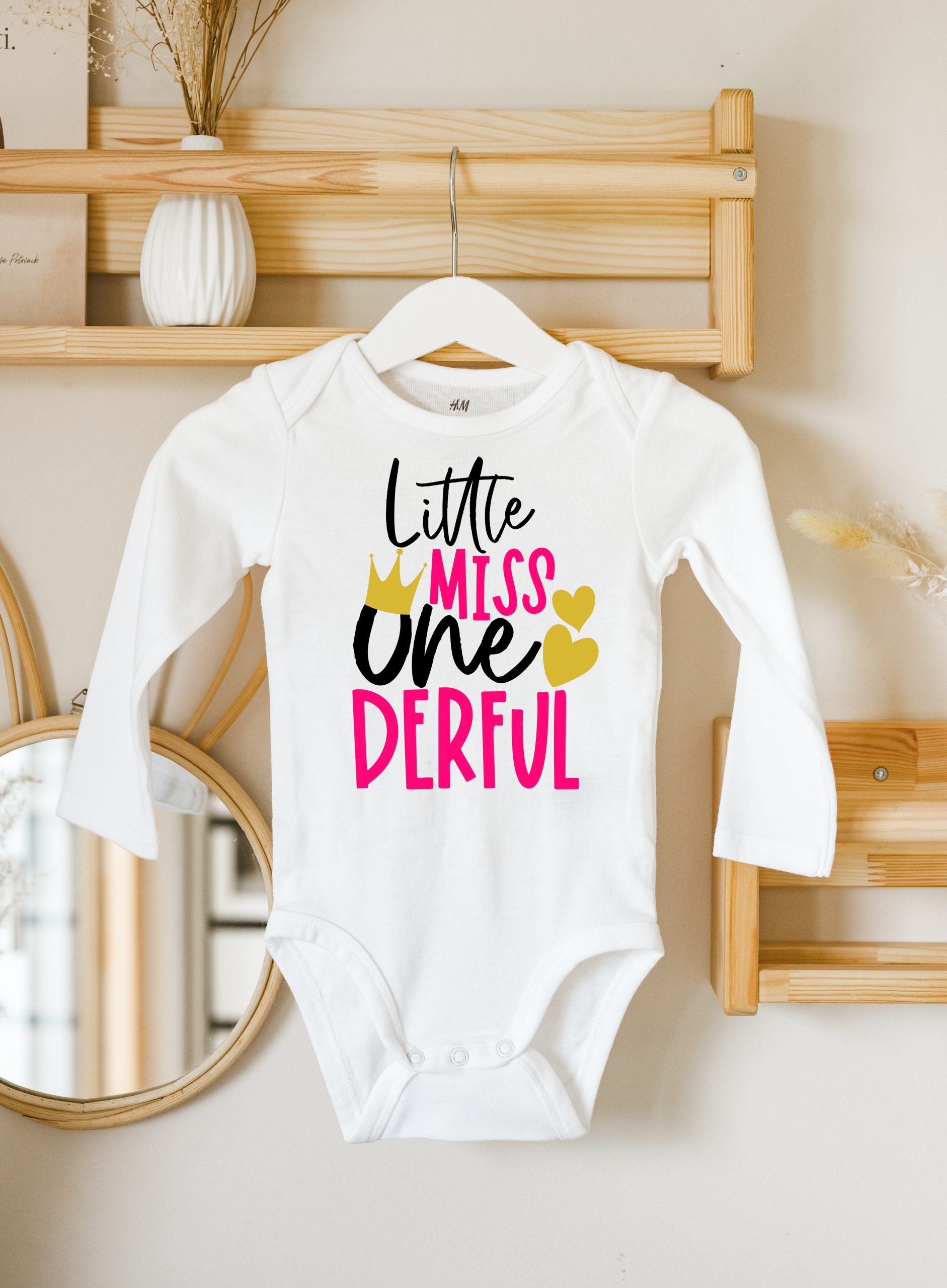 bodi za prvi rojstni dan - MISS ONE derful 1 bodi za prvi rojstni dan - MISS ONE derful