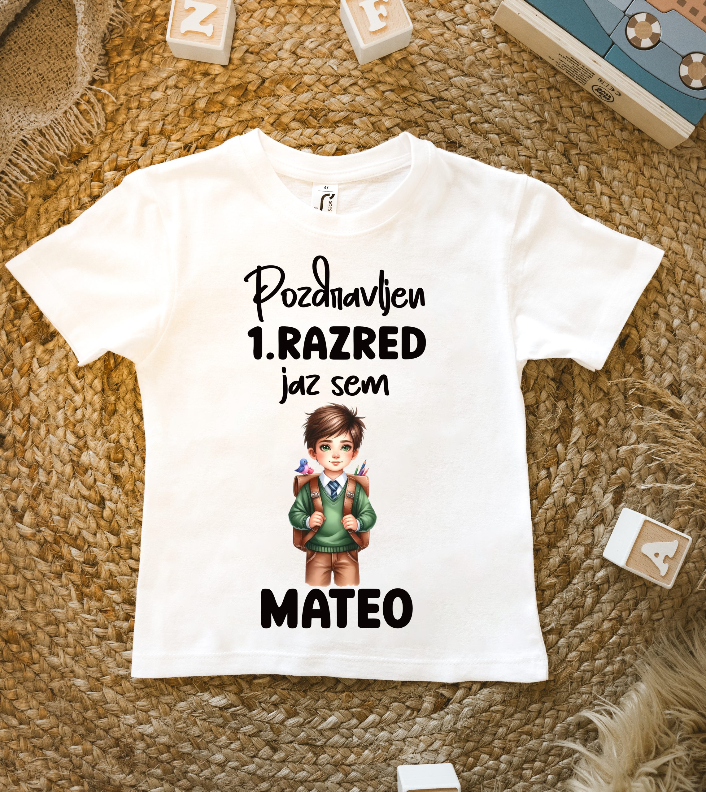 majica - 1. RAZRED Mateo 1 majica za otroka z imenom za prvi razred - fantek